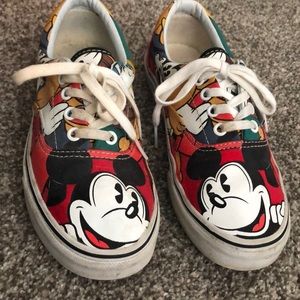 Exclusive Disney Vans Sz 5.5 sneakers shoes